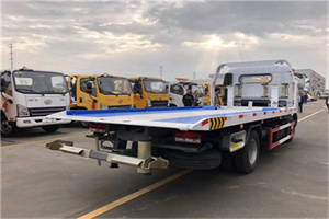 阳明区汽车救援补胎